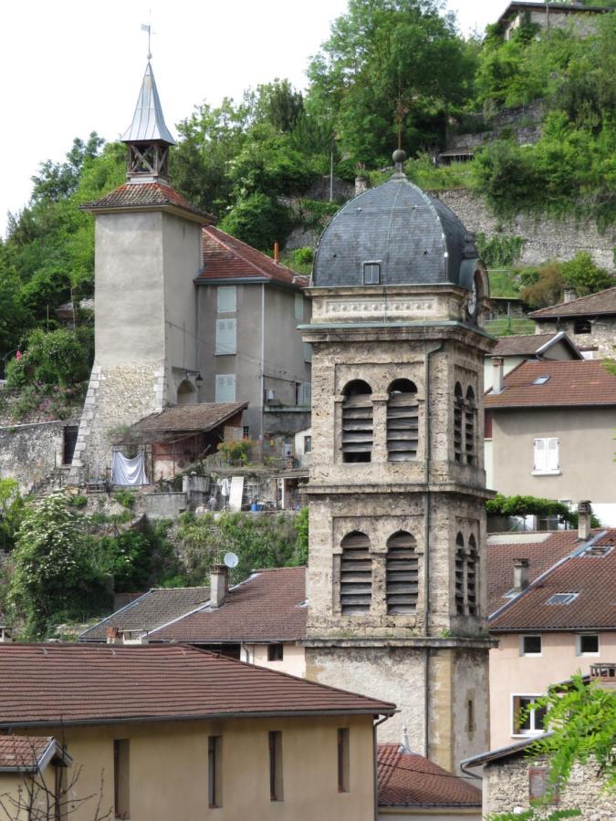 Au Bonheur Suspendu Pont-en-Royans Exterior foto